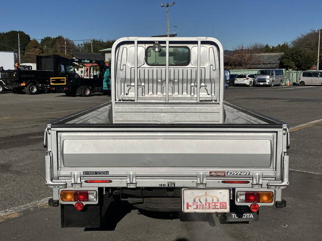 トヨタダイナ平ボディ小型（2t・3t）[写真11]