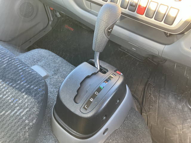 トヨタダイナ平ボディ小型（2t・3t）[写真36]