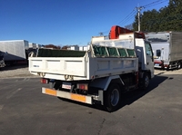 いすゞエルフダンプ・クレーン付小型（2t・3t）[写真02]