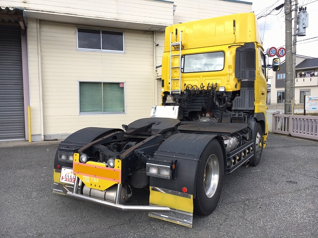 日野プロフィアトレーラーヘッド（トラクターヘッド）大型（10t）[写真02]