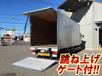 日野レンジャーアルミバン中型（4t）[写真02]