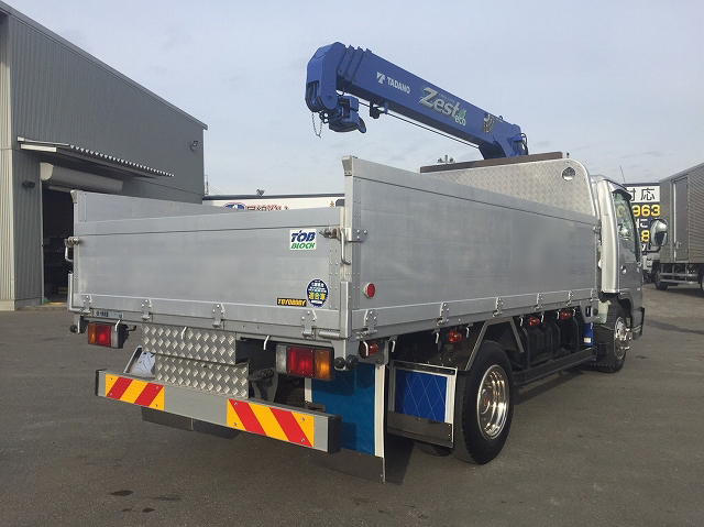 いすゞエルフクレーン4段小型（2t・3t）[写真02]