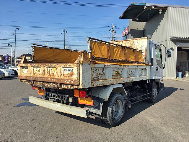 いすゞフォワードダンプ中型（4t）[写真02]
