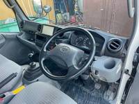 トヨタトヨエース平ボディ小型（2t・3t）[写真32]