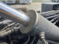 いすゞエルフパッカー車（塵芥車）小型（2t・3t）[写真18]