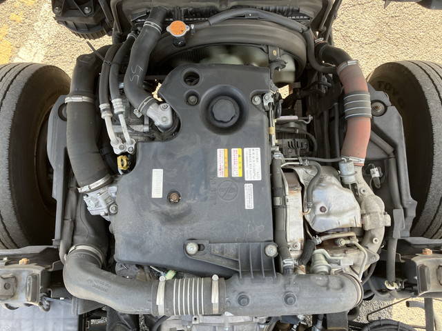 いすゞエルフパッカー車（塵芥車）小型（2t・3t）[写真28]