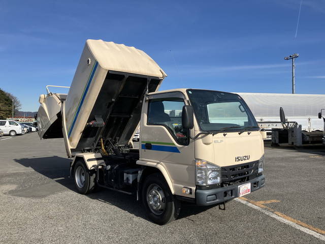 いすゞエルフパッカー車（塵芥車）小型（2t・3t）[写真03]