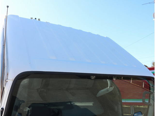 いすゞエルフ平ボディ小型（2t・3t）[写真15]