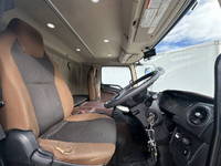 日野レンジャー冷凍車（冷蔵車）中型（4t）[写真11]