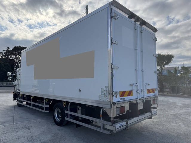 日野レンジャー冷凍車（冷蔵車）中型（4t）[写真02]