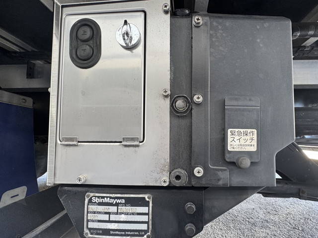 日野レンジャー冷凍車（冷蔵車）中型（4t）[写真33]