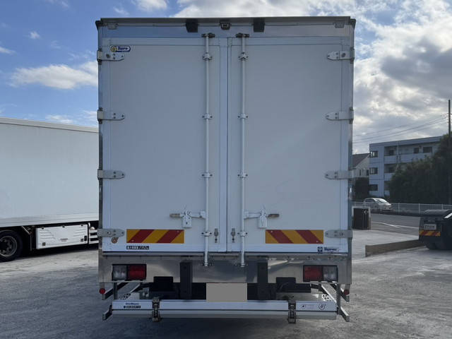 日野レンジャー冷凍車（冷蔵車）中型（4t）[写真07]