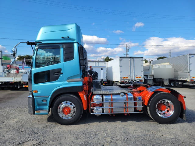 中古トレーラーヘッド（トラクターヘッド） UDトラックス 三重・富山