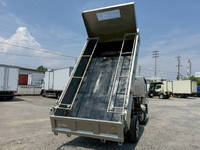 三菱ふそうキャンターダンプ小型（2t・3t）[写真12]