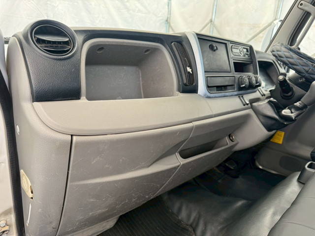 三菱ふそうキャンターダンプ小型（2t・3t）[写真32]