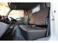 日野デュトロ平ボディ小型（2t・3t）[写真29]