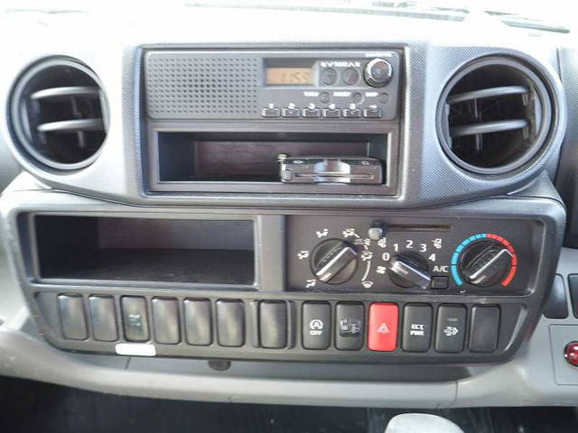 日野デュトロクレーン4段小型（2t・3t）[写真36]