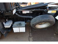 いすゞエルフコンテナ専用車小型（2t・3t）[写真07]