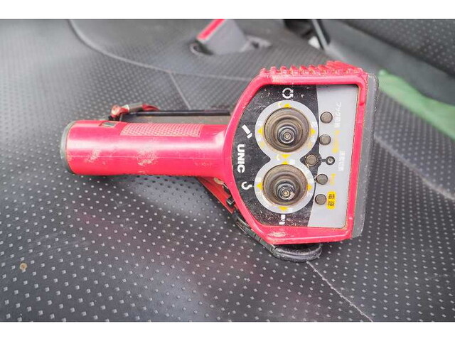 いすゞエルフクレーン3段小型（2t・3t）[写真22]