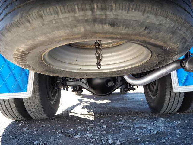 いすゞエルフクレーン3段小型（2t・3t）[写真28]