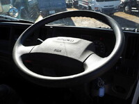 いすゞエルフクレーン3段小型（2t・3t）[写真36]