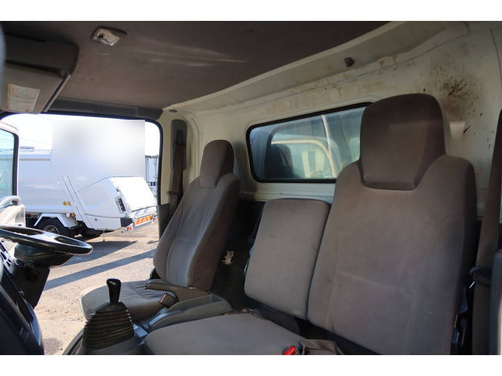 いすゞエルフ平ボディ小型（2t・3t）[写真25]