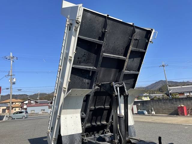 いすゞフォワードダンプ中型（4t）[写真17]