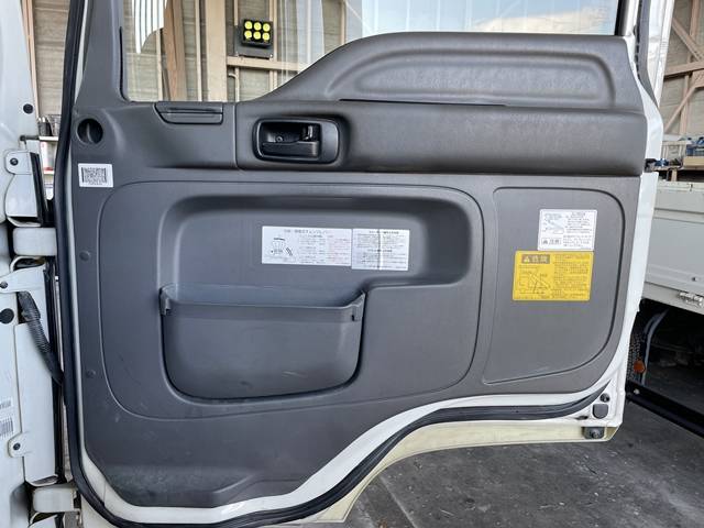 いすゞフォワードダンプ中型（4t）[写真29]