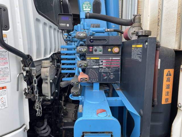 三菱ふそうファイタークレーン4段増トン（6t・8t）[写真18]