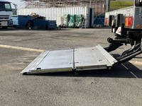 いすゞフォワード冷凍車（冷蔵車）増トン（6t・8t）[写真18]