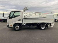 トヨタダイナ平ボディ小型（2t・3t）[写真05]