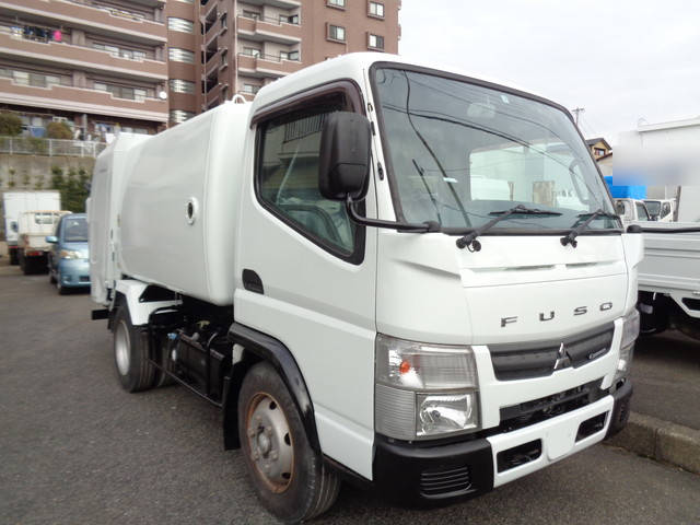 三菱ふそうキャンターパッカー車（塵芥車）小型（2t・3t）TPG-FEA80 [写真01]