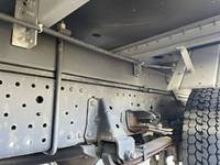 いすゞエルフパネルバン小型（2t・3t）[写真20]