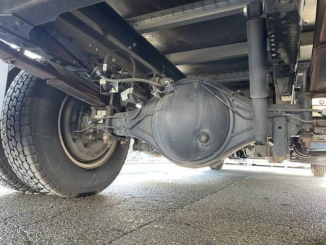 いすゞエルフパネルバン小型（2t・3t）[写真21]