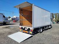 いすゞエルフパネルバン小型（2t・3t）[写真02]