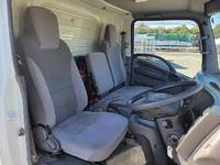 いすゞエルフパネルバン小型（2t・3t）[写真33]