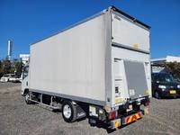 いすゞエルフパネルバン小型（2t・3t）[写真04]