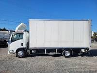 いすゞエルフパネルバン小型（2t・3t）[写真05]