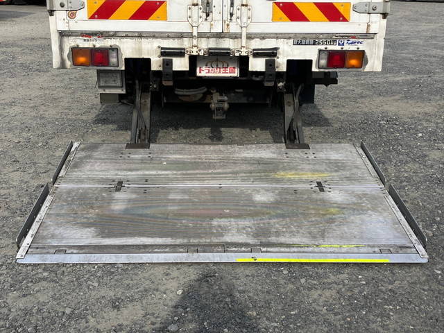 三菱ふそうファイター冷凍車（冷蔵車）中型（4t）[写真17]