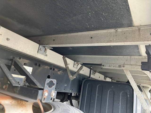 三菱ふそうファイター冷凍車（冷蔵車）中型（4t）[写真25]