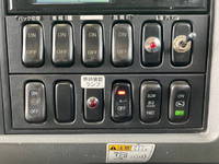 三菱ふそうファイター冷凍車（冷蔵車）中型（4t）[写真40]