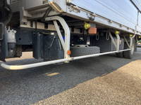 日野レンジャーアルミウイング中型（4t）[写真23]