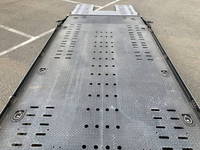 いすゞエルフセーフティローダー小型（2t・3t）[写真13]