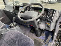 いすゞエルフセーフティローダー小型（2t・3t）[写真33]