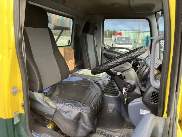 日野レンジャークレーン5段増トン（6t・8t）[写真30]