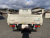 三菱ふそうキャンター平ボディ小型（2t・3t）[写真09]