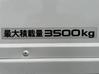 いすゞエルフセルフクレーン3段小型（2t・3t）[写真16]