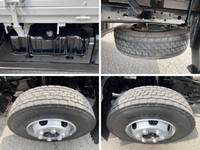 いすゞエルフセルフクレーン3段小型（2t・3t）[写真25]