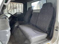 いすゞエルフセルフクレーン3段小型（2t・3t）[写真32]