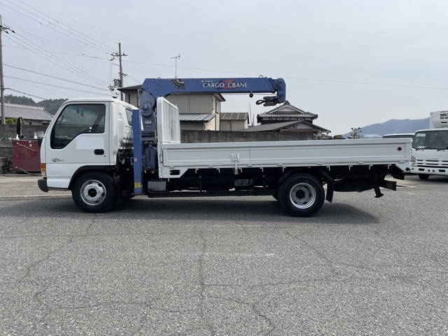 いすゞエルフセルフクレーン3段小型（2t・3t）[写真05]